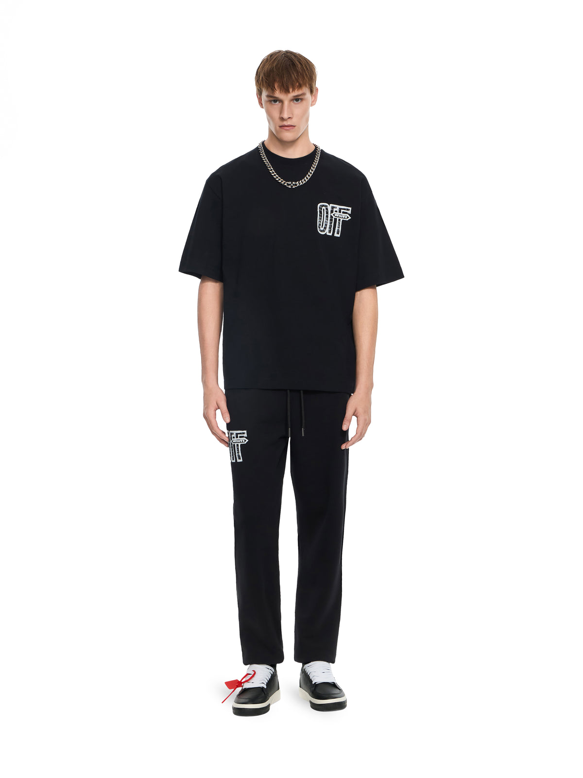 OFF WHITE Motion Arrow Cuffed Sweatpants BLACK 44MCH057F26F003