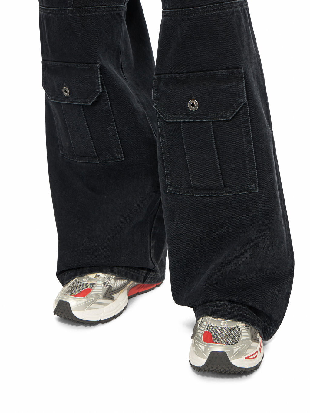 Half Arrow Cargo Jeans