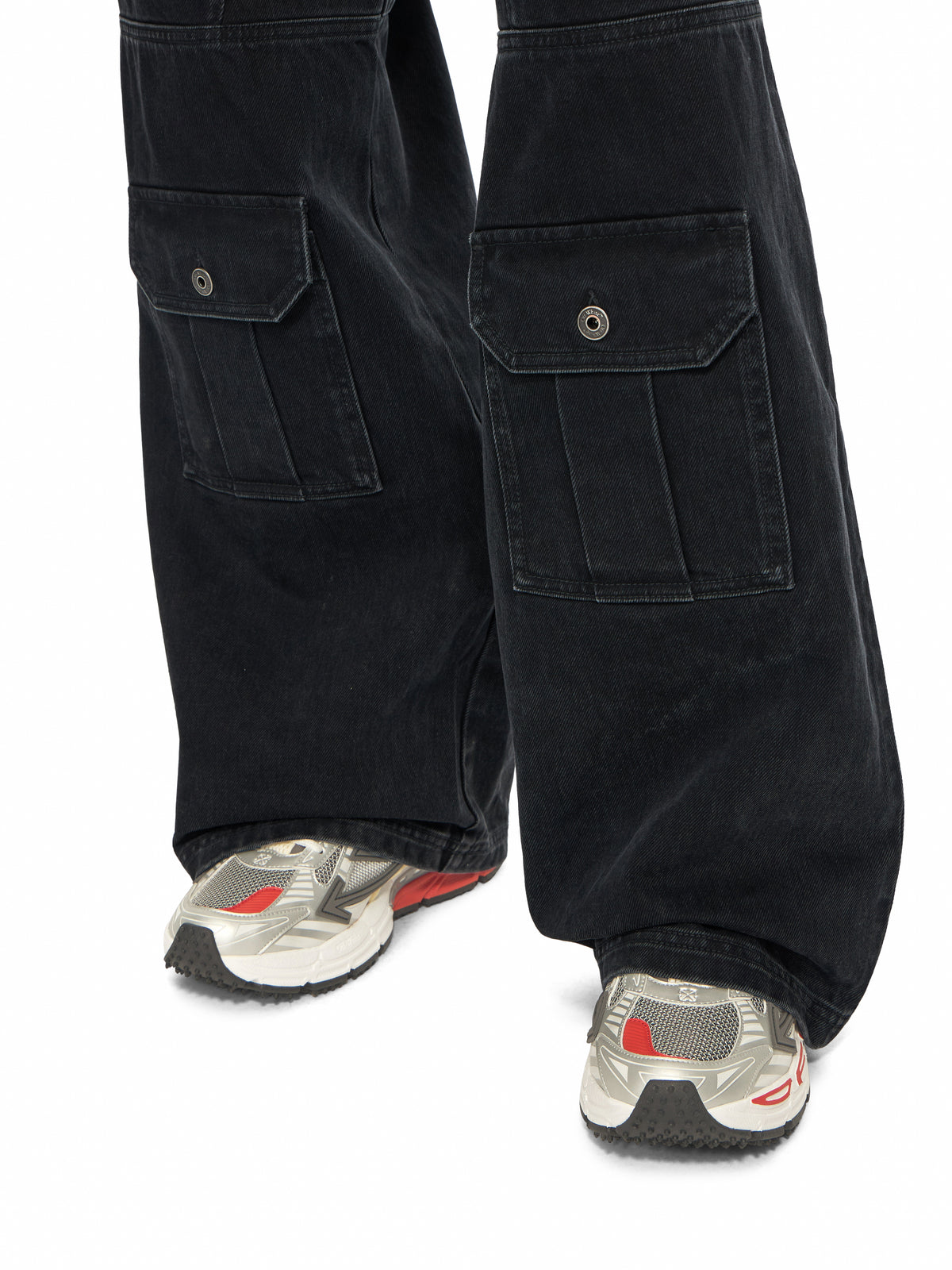 Half Arrow Cargo Jeans