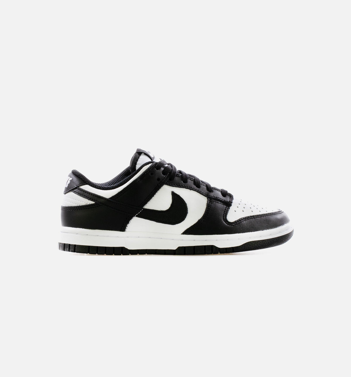 Dunk Low Womens Lifestyle Shoe - Black/White