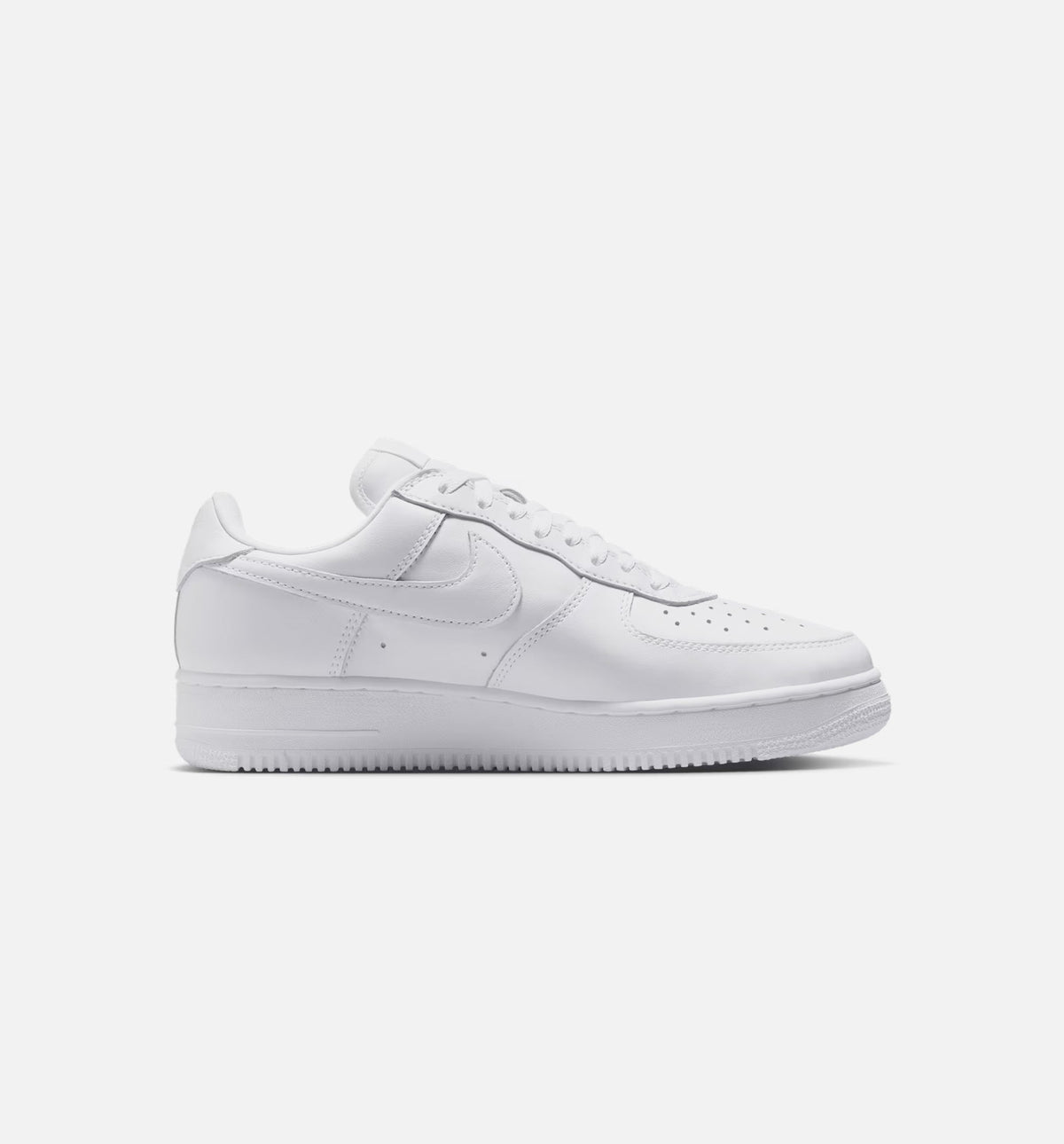 Air Force 1 Low '01 Triple White Mens Lifestyle Shoe - White