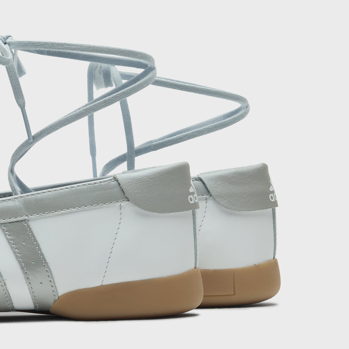adidas WMNS Taekwondo Mei Ballet - Cloud White / Silver Metallic / Gum