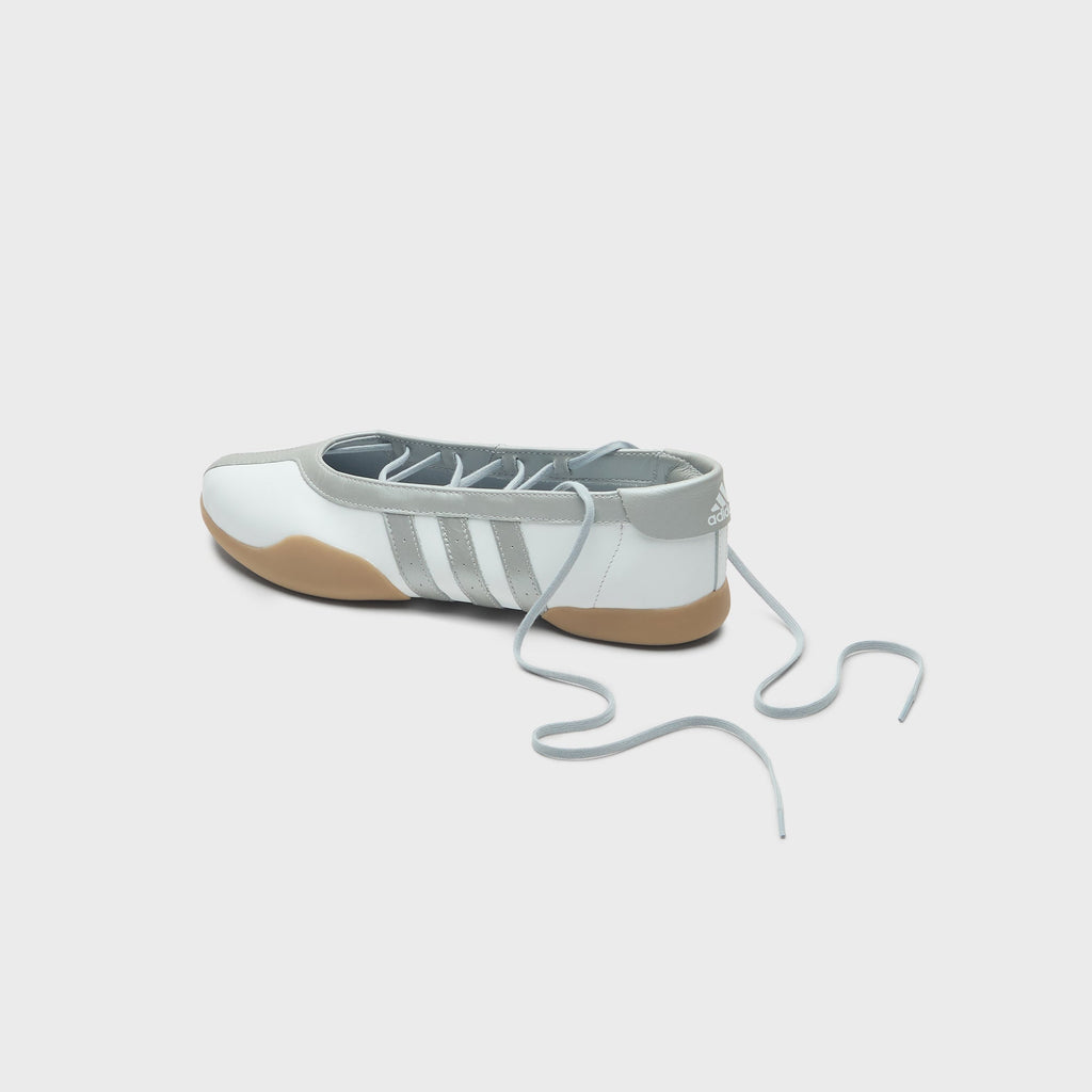 adidas WMNS Taekwondo Mei Ballet - Cloud White / Silver Metallic / Gum