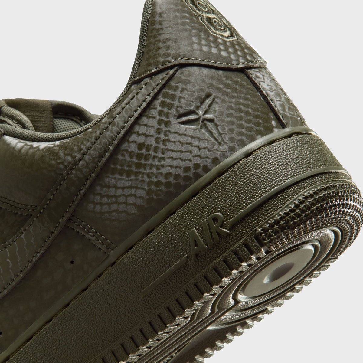Nike Kobe Air Force 1 Low - Cargo Khaki / Cargo Khaki