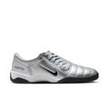 WMNS NIKE TOTAL 90