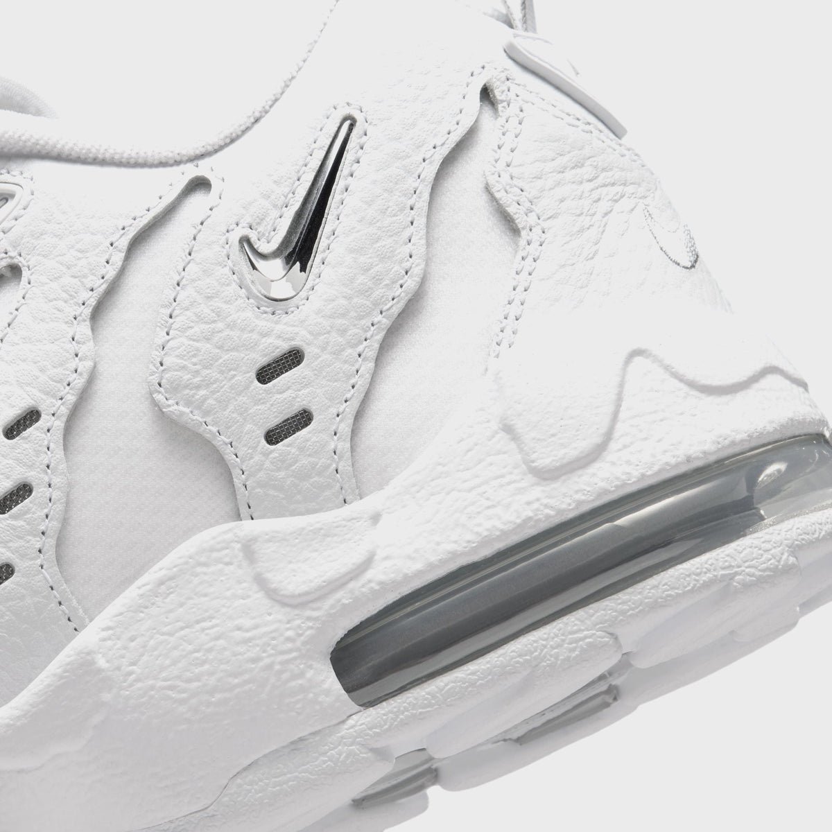 Nike Air DT Max '96 Low - White / Light Smoke Grey / Metallic Silver