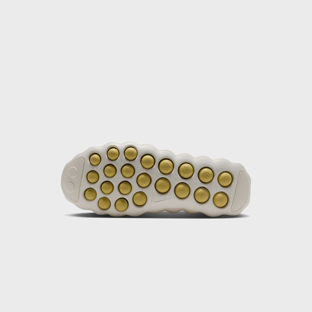 Nike Mind 002 - Light Bone / Saturn Gold / Infinite Gold / Wheat / Sail