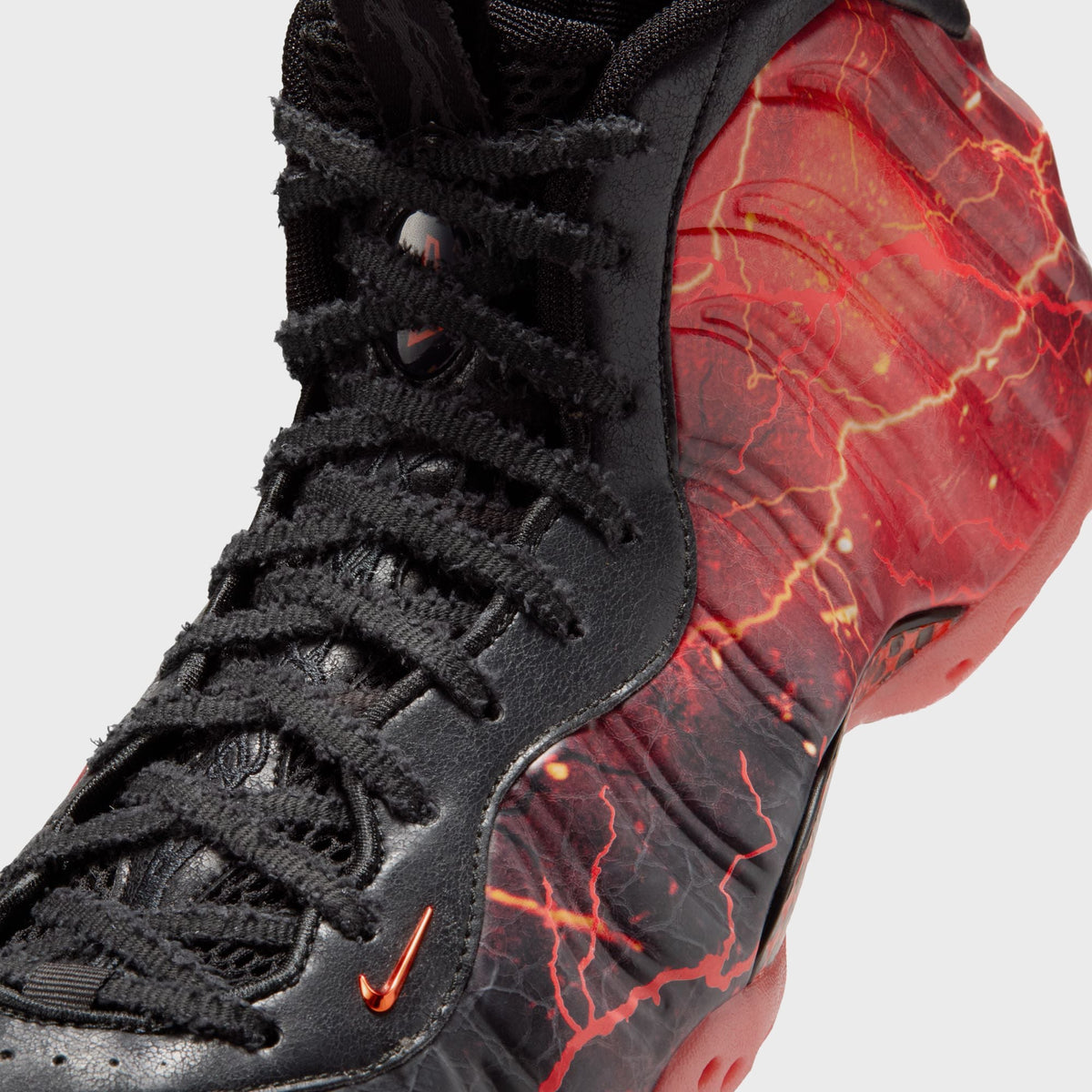 Nike x Stranger Things Air Foamposite One - Black / Bright Crimson / Off Noir