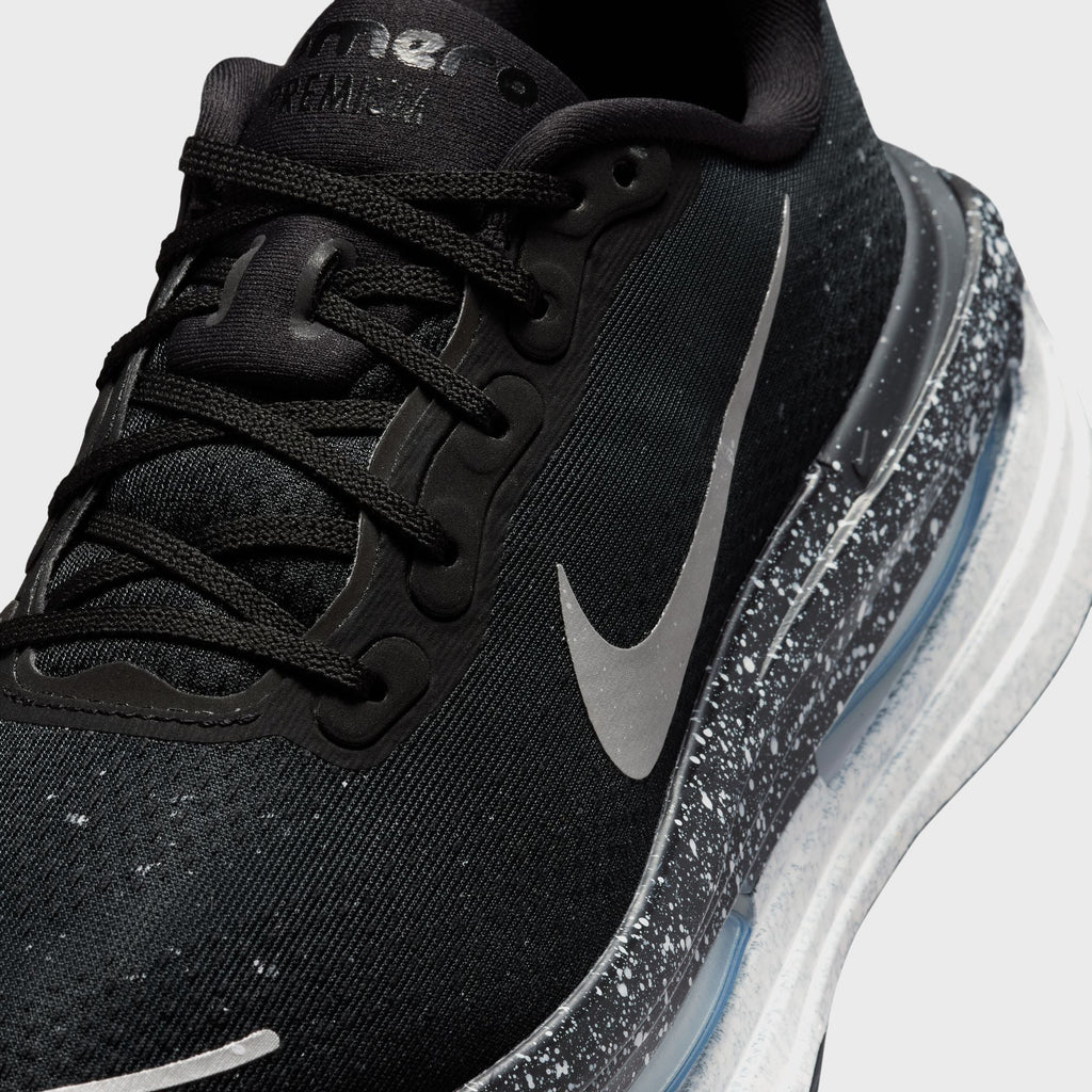 Nike WMNS Vomero Premium - Black / White / Metallic Silver
