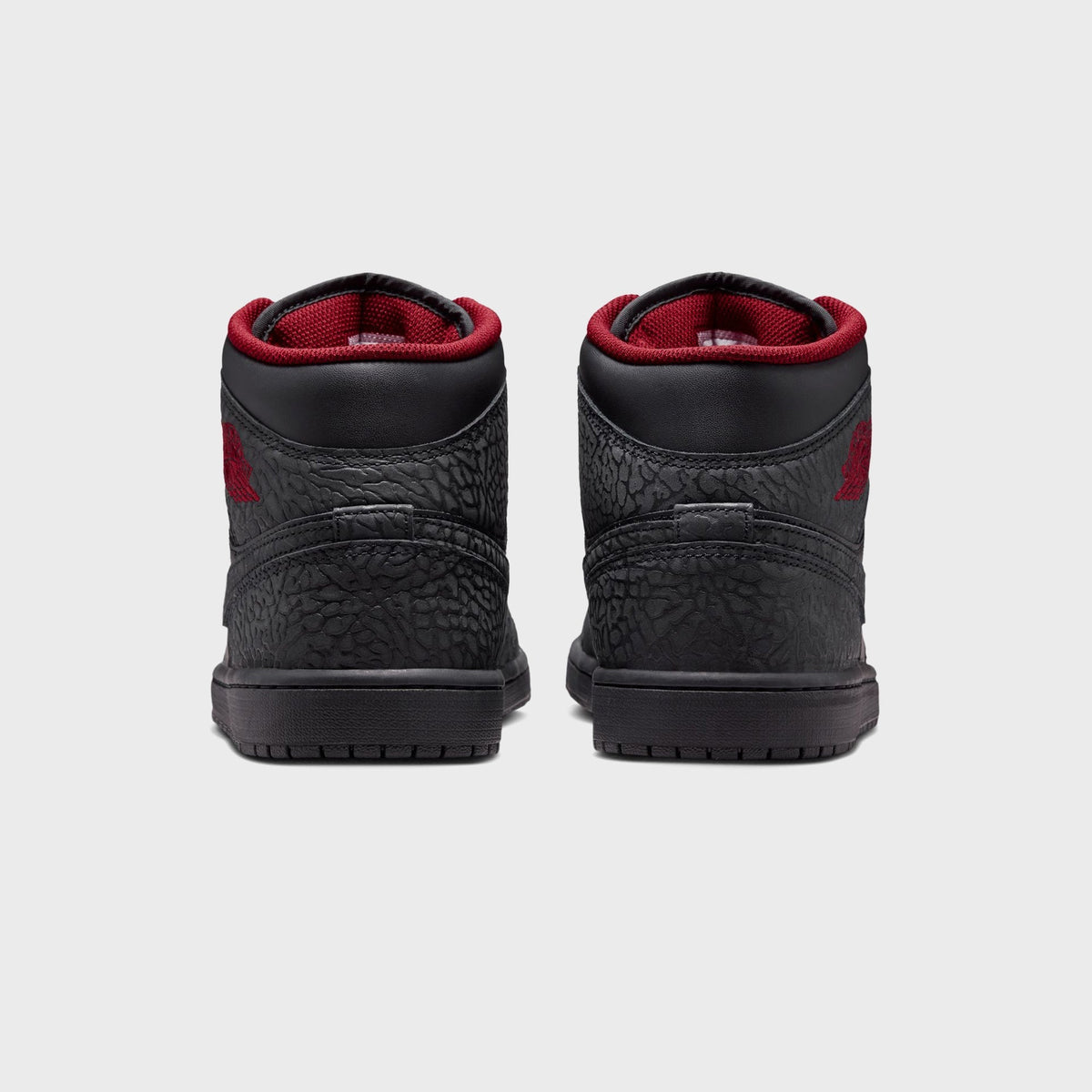 Jordan Air Jordan 1 Mid SE - Black / Lough Red