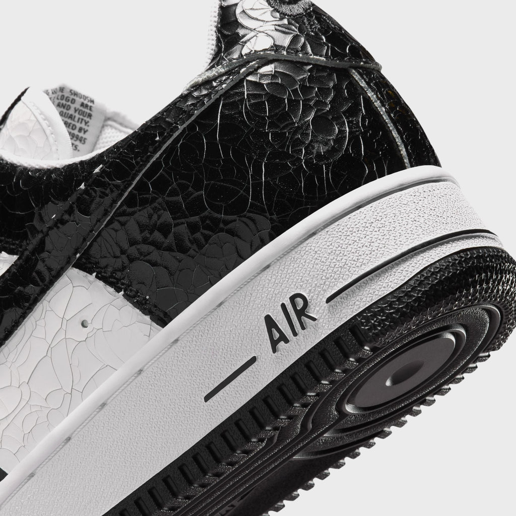 Nike Air Force 1 '01 Cracked Leather - Black / White