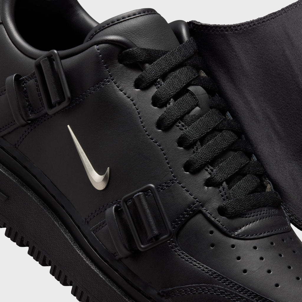 Nike Air Force 1 Low Luxe - Black / Metallic Silver / Anthracite