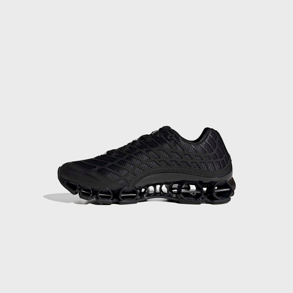 adidas Megaride F50 - Core Black / Iron Metallic