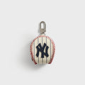 Kith for the New York Yankees Leather Baseball Pouch - Sandrift