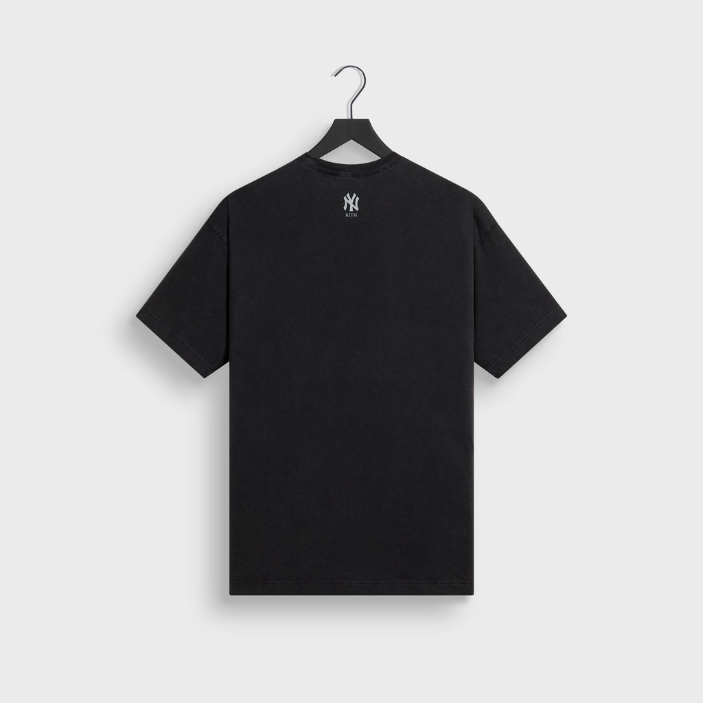 Kith for the New York Yankees Retro Vintage Tee - Black