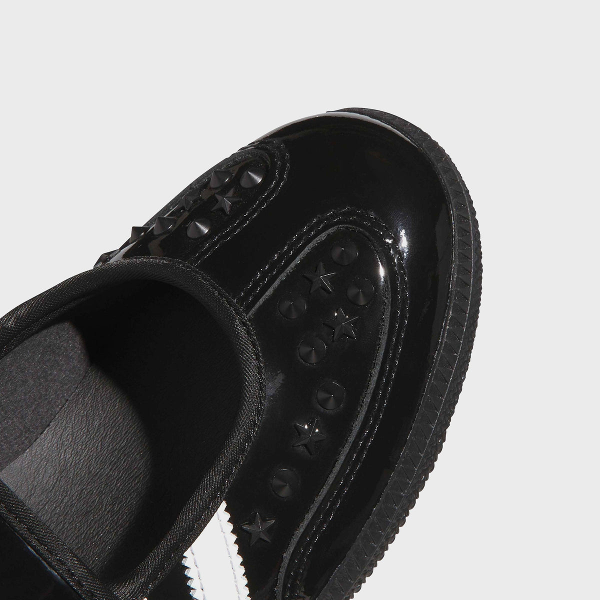adidas WMNS Samba Jane - Core Black / Cloud White