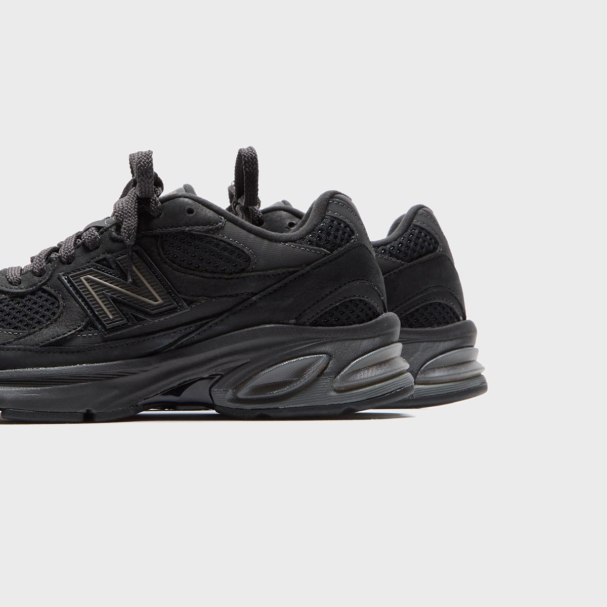 New Balance Abzorb 2010  - Black / Brown