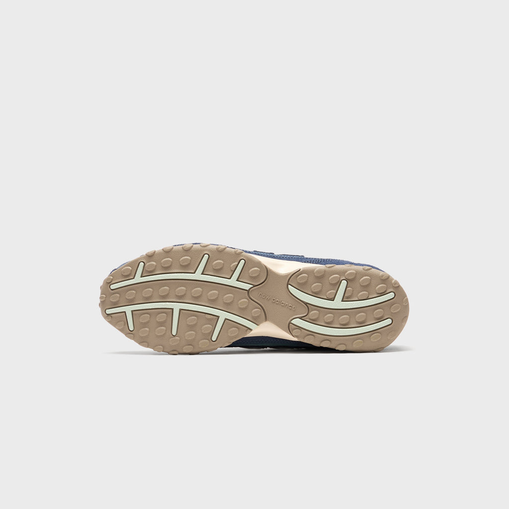 New Balance 204L - NB Navy / Salt Water