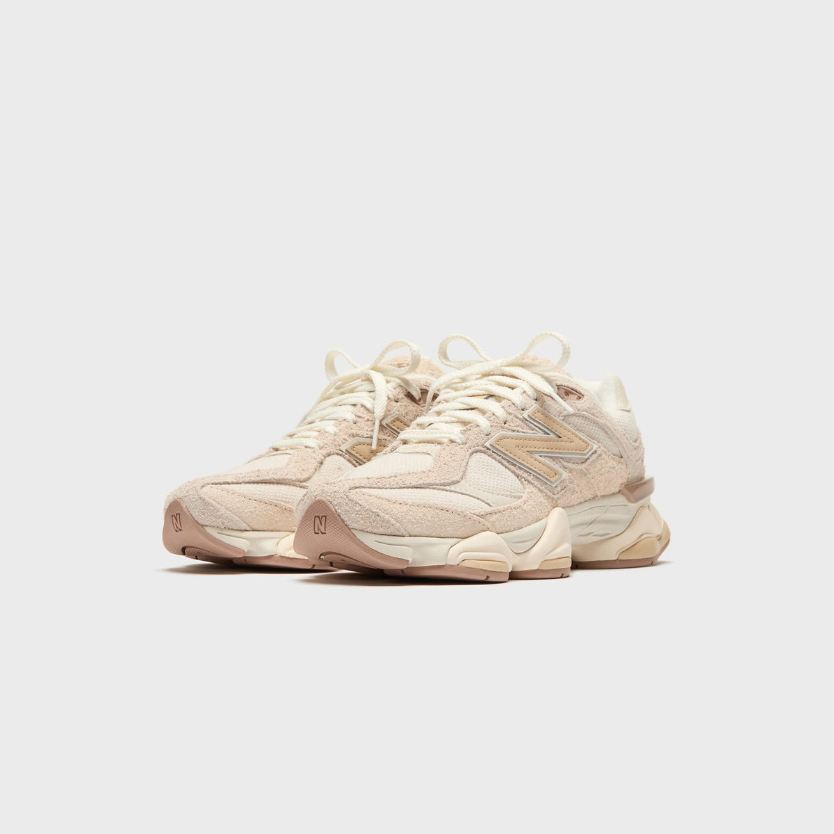 New Balance 9060 - Bisque / Sea Salt