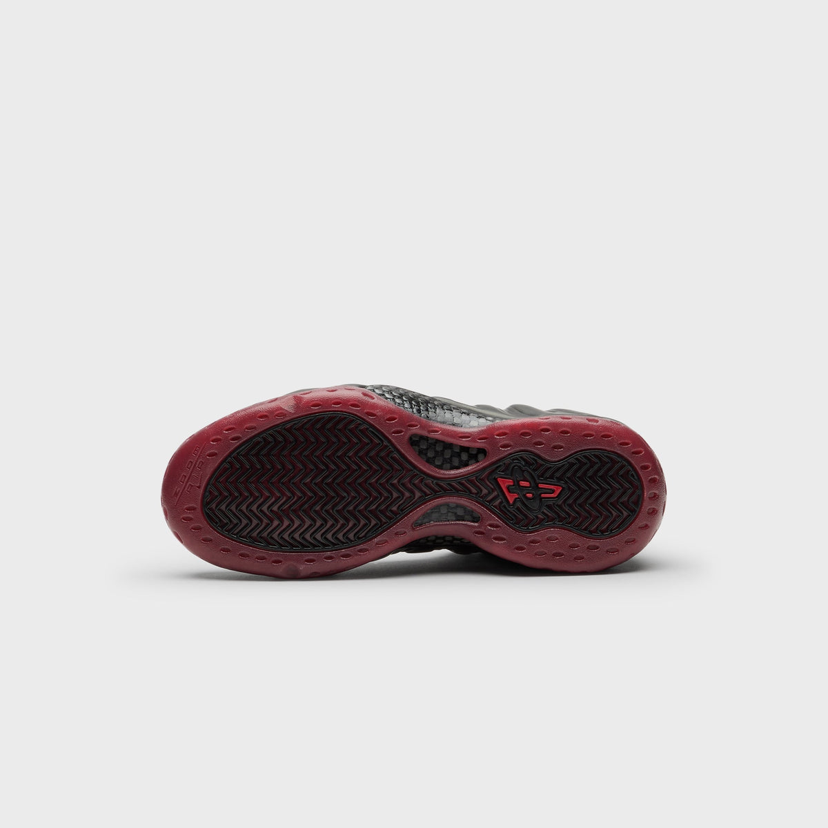 Nike Air Foamposite One - Black / Varsity Red