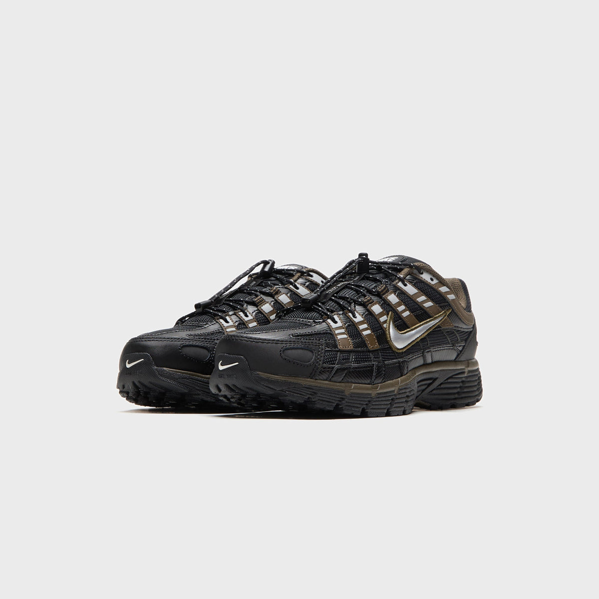 Nike P-6000 - Black / Dark Hazel / Summit White / Metallic