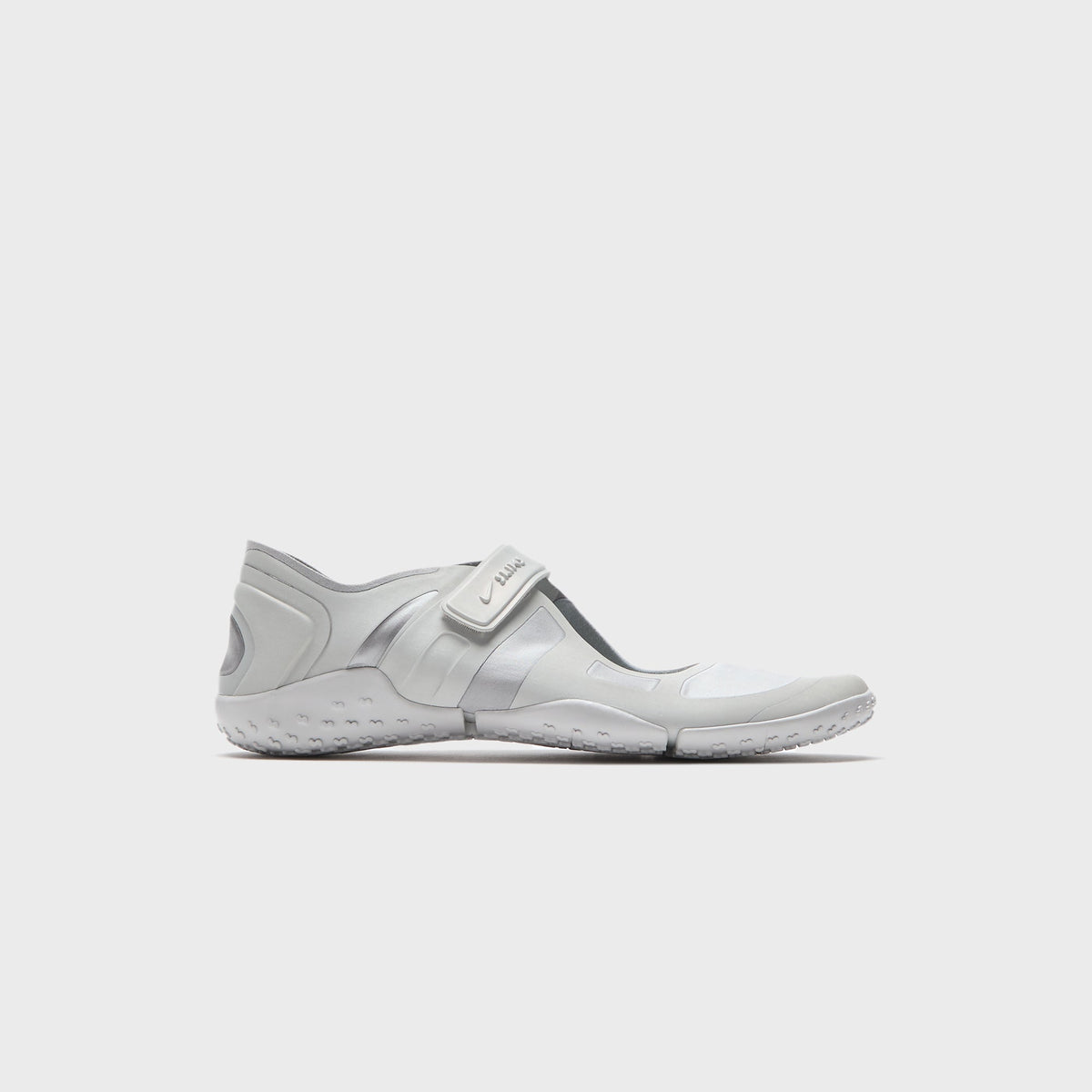 NikeSKIMS WMNS Rift Satin - Night Silver / Base Grey