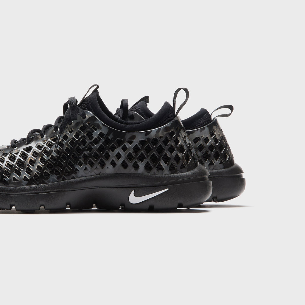 Nike WMNS Rejuven8 Run - Black / White