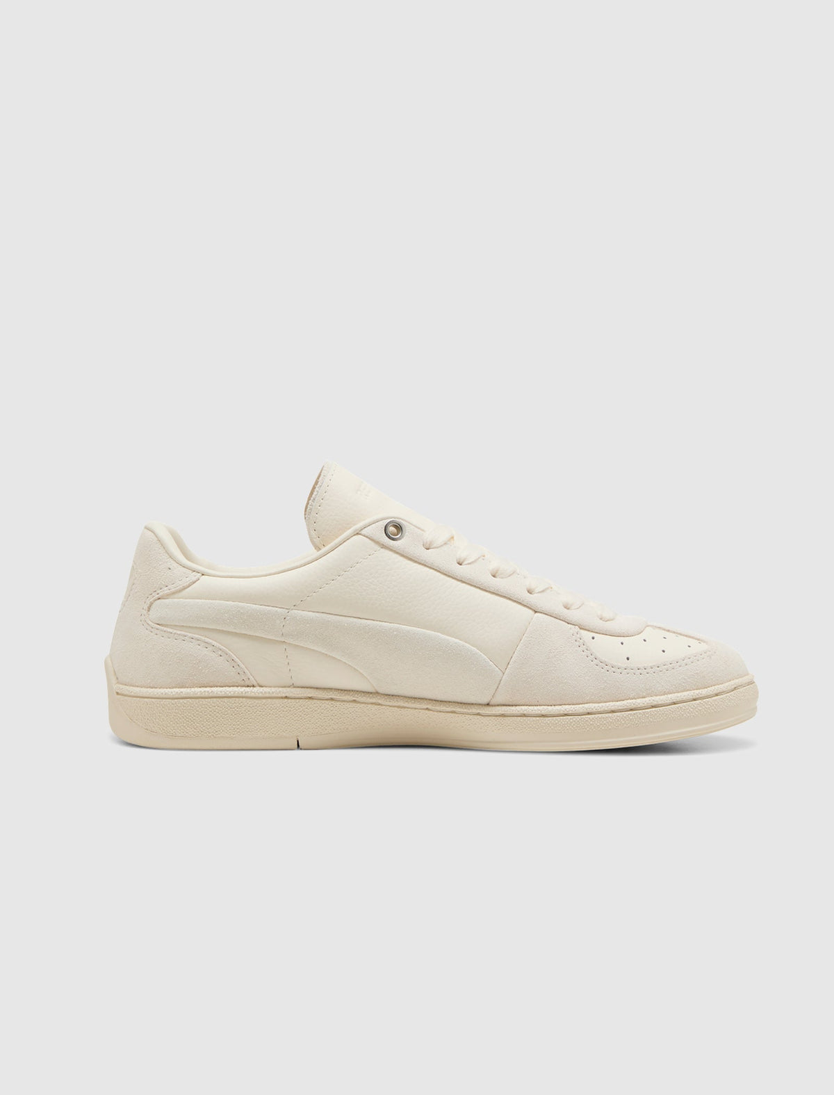 SUPER TEAM REPRESENT "FROSTED IVORY/WARM WHITE"