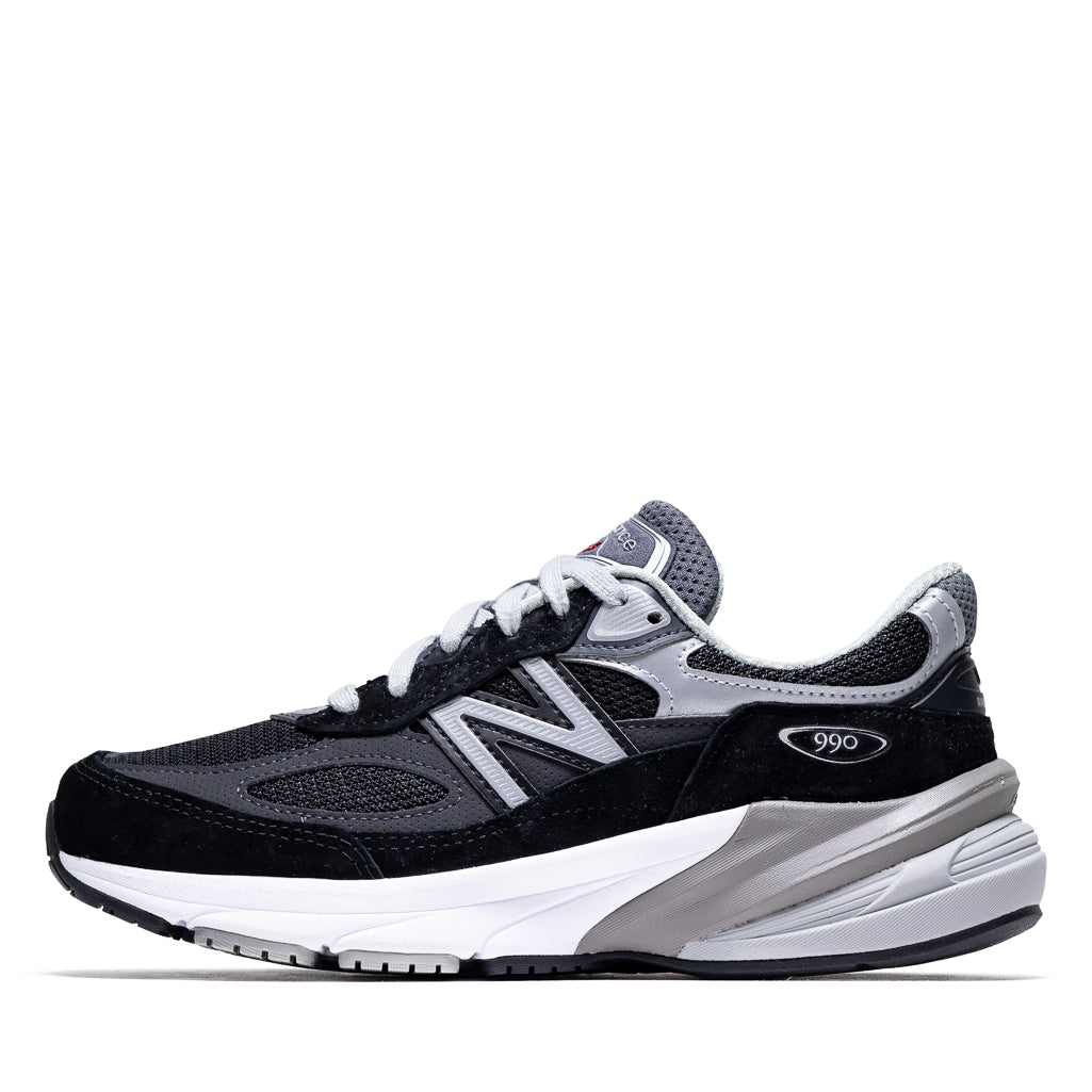 Women's New Balance Made in USA 990v6 - Black/White