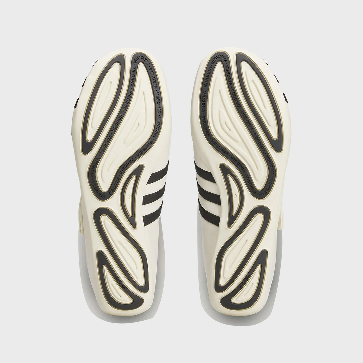 adidas x Pharrell Williams Vario Flat Earther - White / Black