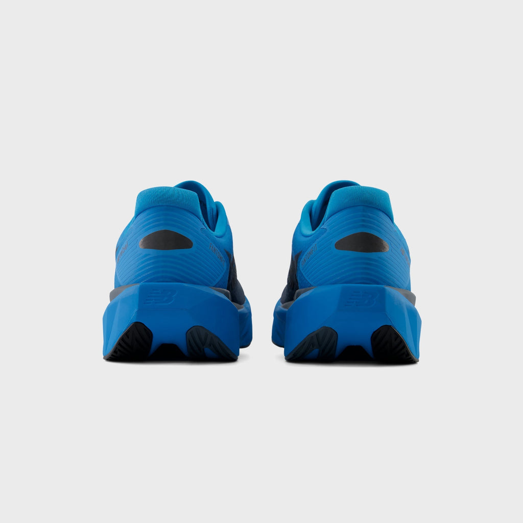 New Balance FuelCell Rebel v5 - Altitude / Shadow Blue