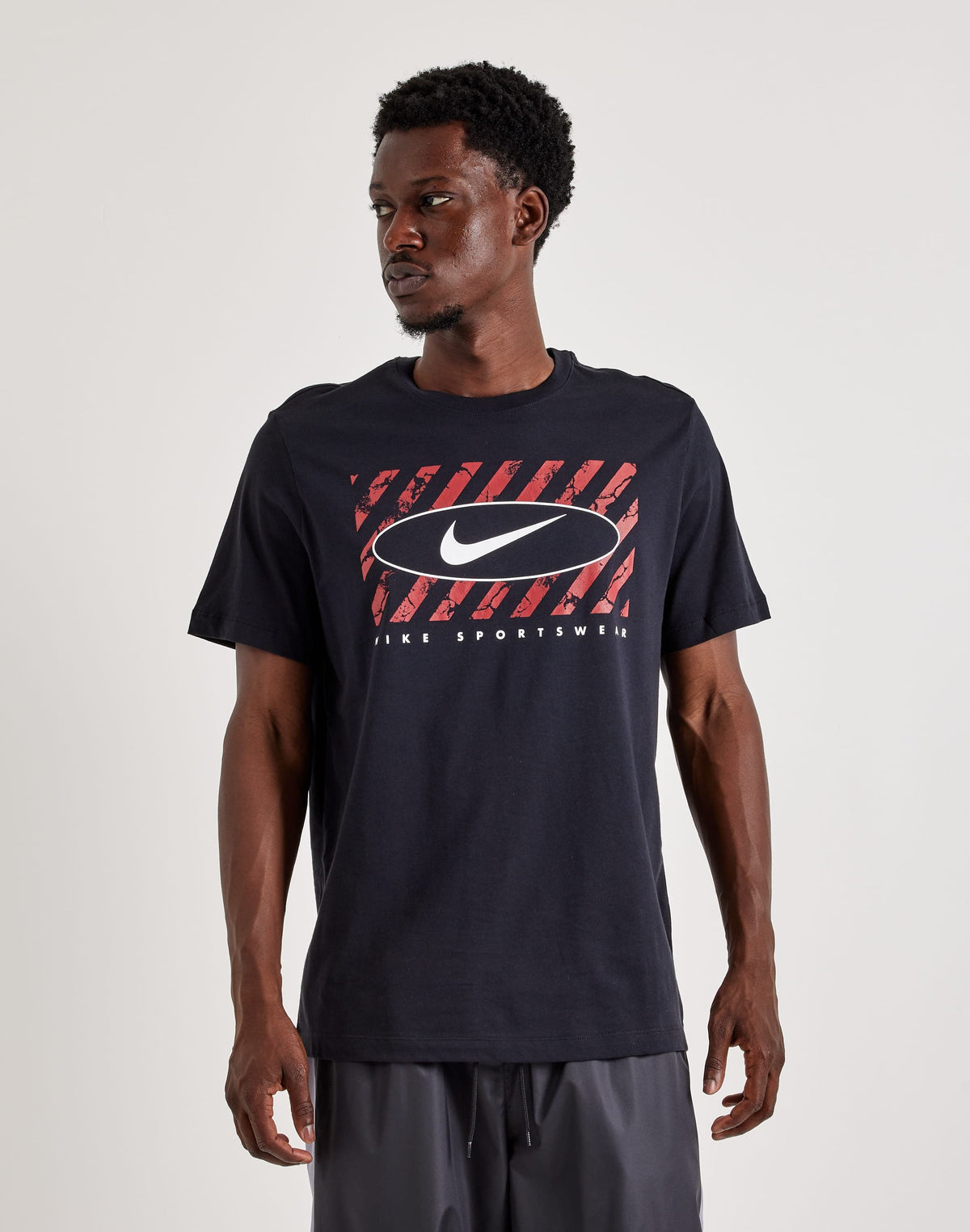 Nike Sportswear Tee