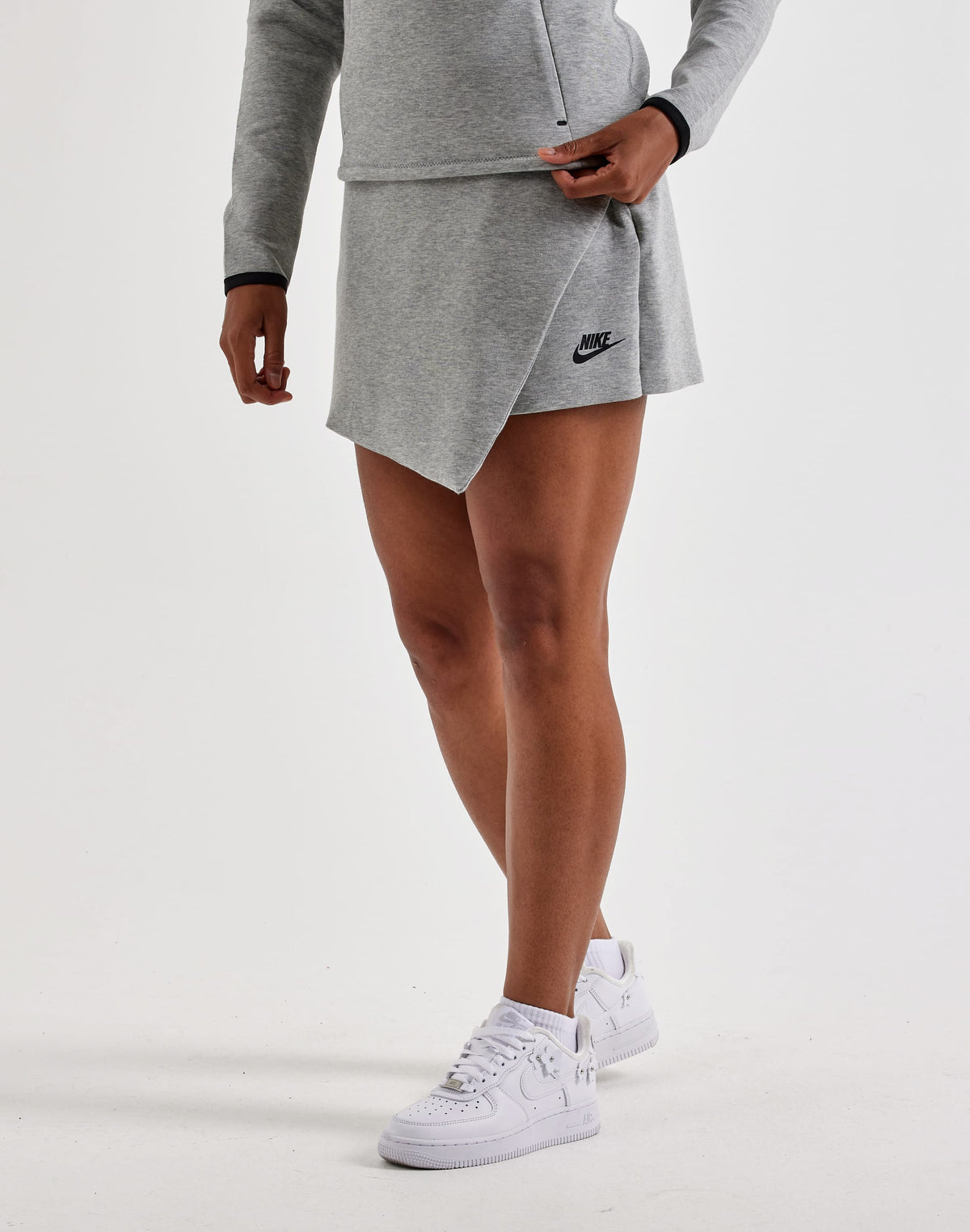 Nike Tech Fleece Mid-Rise Skort