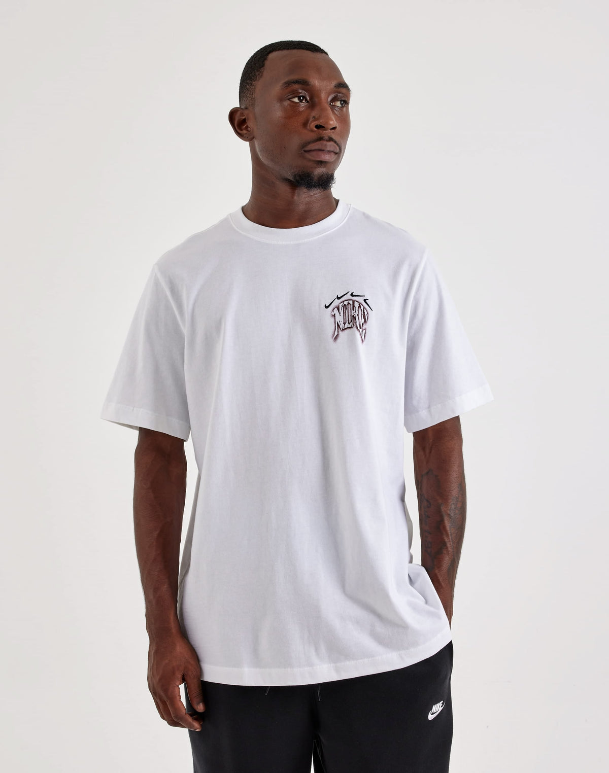 Nike Sportswear Tee